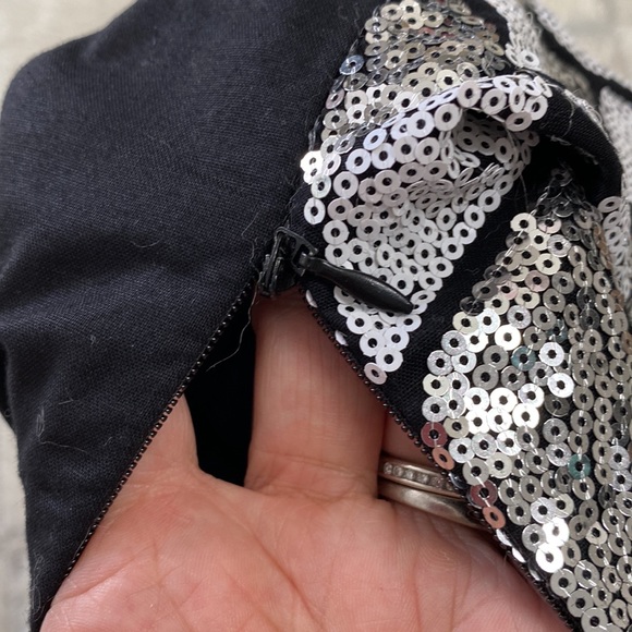 Sequins cushion cover - Picture 6 of 6